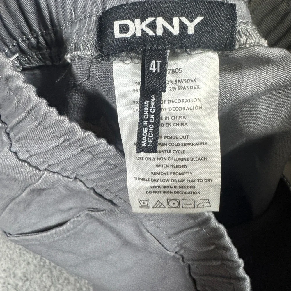 DKNY Kids Navy Blue Ribbed Knit Hoodie and Grey Twill Pants Set 4T NEW